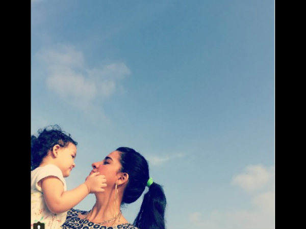 तस्वीरें..