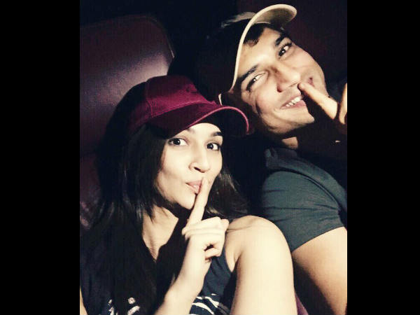 तस्वीरें