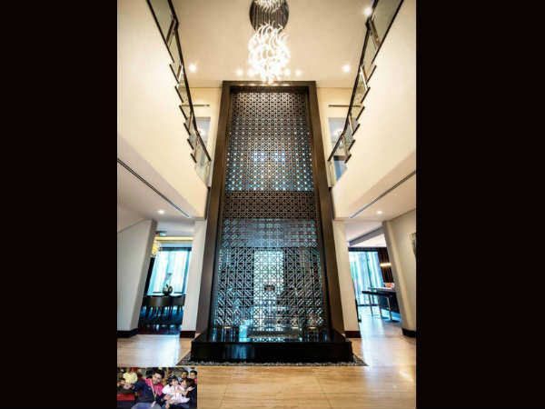 तस्वीरें