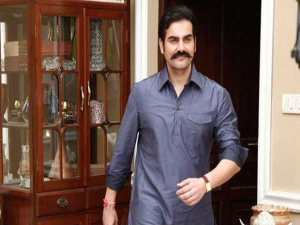 प्रोड्यूसर से की एंट्री प्रोड्यूसर से की एंट्री