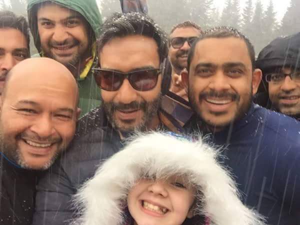 एक्शन और रोमांस एक्शन और रोमांस
