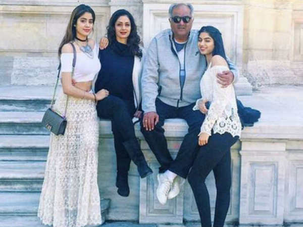 अब बेटियां भी आएंगी फिल्मों में अब बेटियां भी आएंगी फिल्मों में