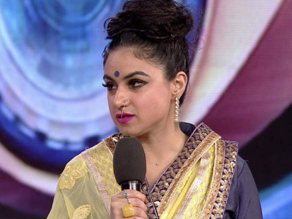 यौन शोषण का लगाया आरोप यौन शोषण का लगाया आरोप