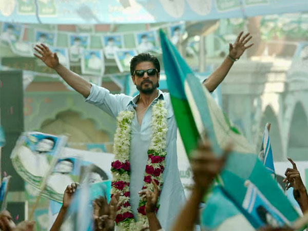 शाहरूख करेंगे आगाज़.. अजय अंत.. ईद है सलमान के नाम! शाहरूख करेंगे आगाज़.. अजय अंत.. ईद है सलमान के नाम!
