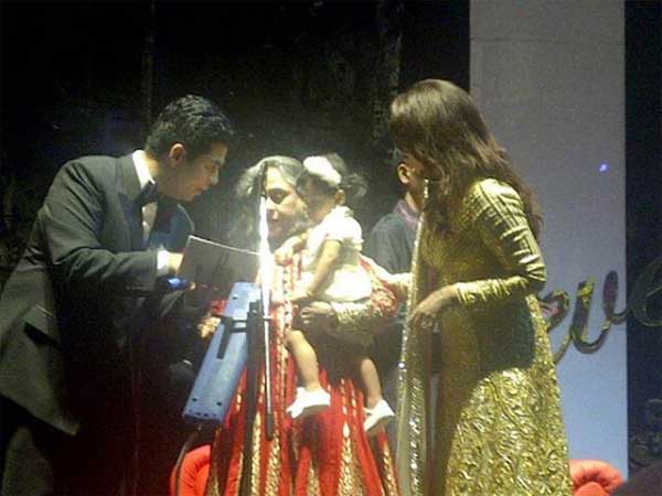 अमिताभ बच्चन के जन्मदिन की तस्वीर अमिताभ बच्चन के जन्मदिन की तस्वीर