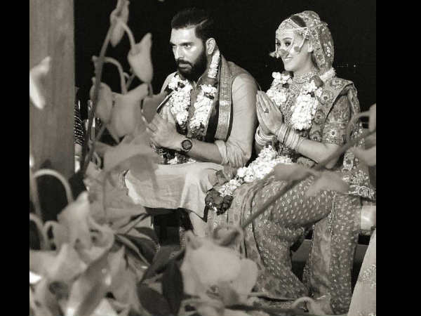 पहली तस्वीर पहली तस्वीर