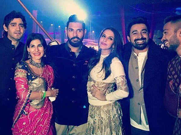 बॉलीवुड सितारे बॉलीवुड सितारे