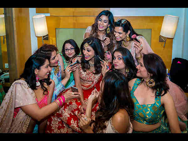 किश्वर मर्चेंट किश्वर मर्चेंट