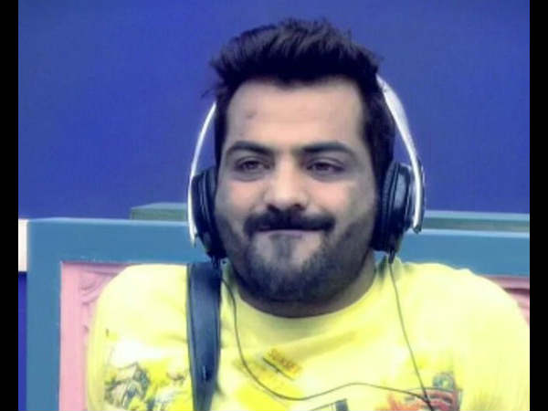 bigg boss 10 live update gaurav chopra and monalisa bathtub fun bigg boss 10 live update gaurav chopra and monalisa bathtub fun