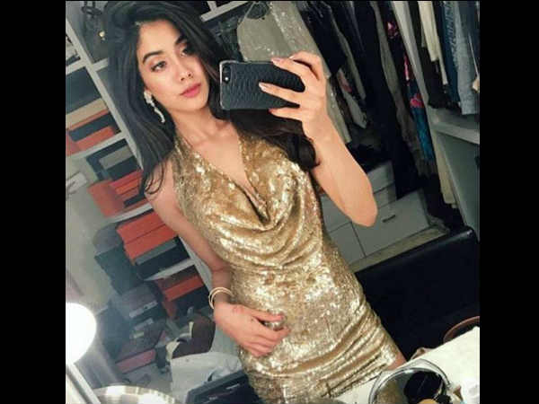 सेल्फी भी कमाल की सेल्फी भी कमाल की