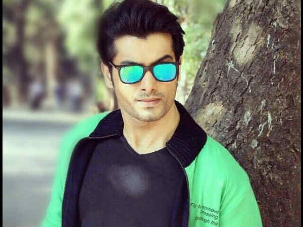 सिनेस्टार की खोज से टीवी की दुनिया में बनाया मुकाम सिनेस्टार की खोज से टीवी की दुनिया में बनाया मुकाम