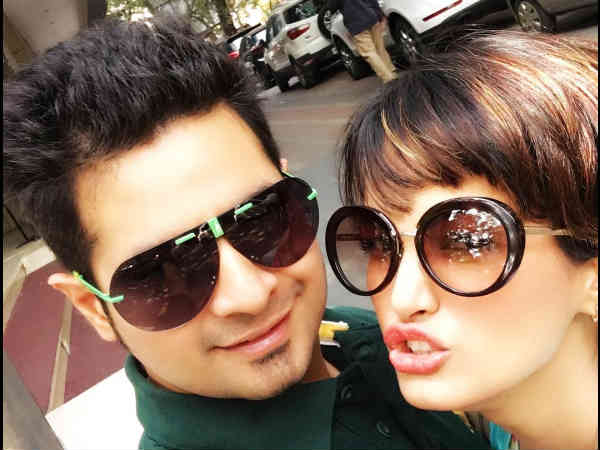 करण मेहरा-निशा मेहरा करण मेहरा-निशा मेहरा
