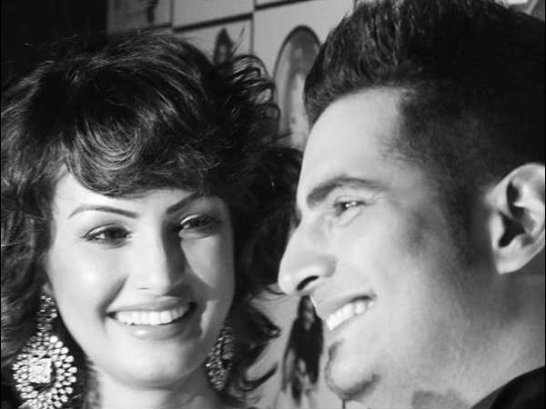 करण मेहरा-निशा रावल करण मेहरा-निशा रावल