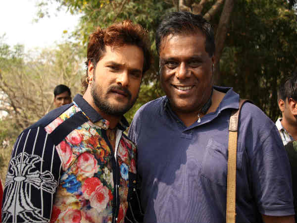 Ashish Vidyarthi to Khesari Lal Yadav on set of Babri Masjid Ashish Vidyarthi to Khesari Lal Yadav on set of Babri Masjid