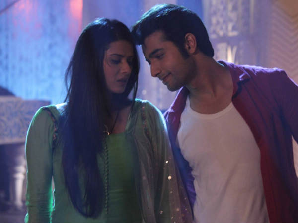 kasam actress tanu aka Kratika Sengar refuses to do intimate scene with co-actor Ssharad Malhotra kasam actress tanu aka Kratika Sengar refuses to do intimate scene with co-actor Ssharad Malhotra