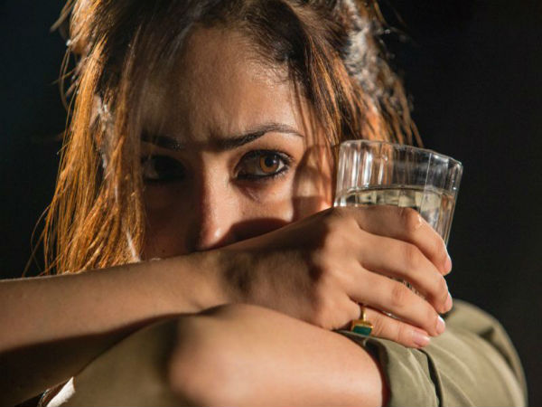 अन्नू करकरे -यामी गौतम