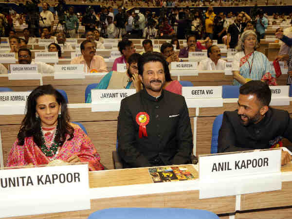 एक साथ पहुंचा परिवार