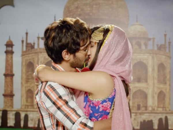 सेंसर से विवाद सेंसर से विवाद