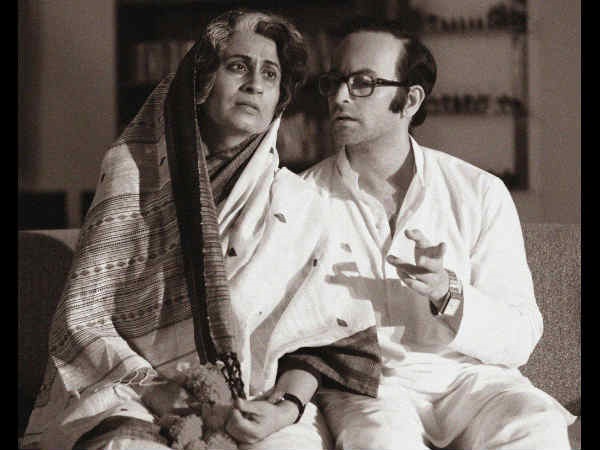 डायरेक्शन