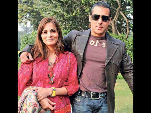 बहनों के साथ सलमान की बॉन्डिंग बहनों के साथ सलमान की बॉन्डिंग