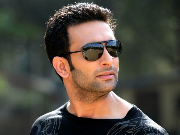 नंदिश संधु नंदिश संधु