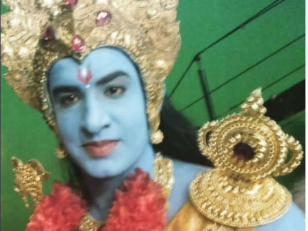 कनन मल्होत्रा कनन मल्होत्रा