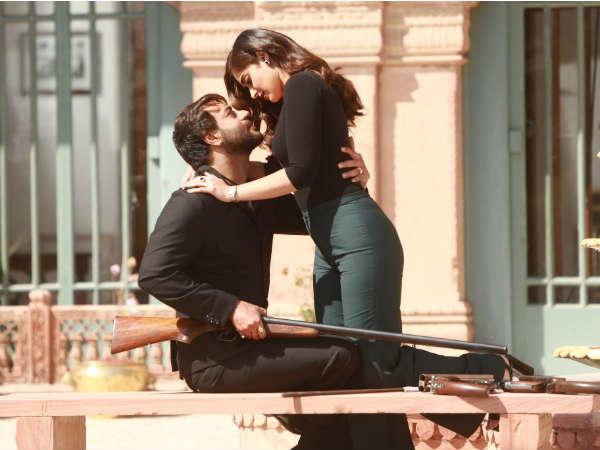 किसी रोल से निकलने के लिए क्या करते हैं? किसी रोल से निकलने के लिए क्या करते हैं?