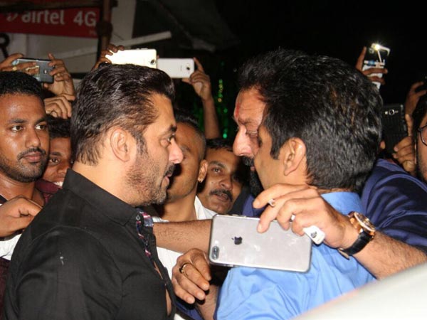 दिखी नजदीकी दिखी नजदीकी