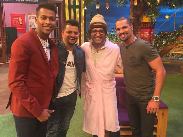 सेलिब्रिटी की दूरी सेलिब्रिटी की दूरी