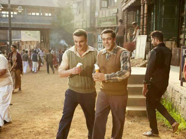 बहुत लंबा नरेशन बहुत लंबा नरेशन