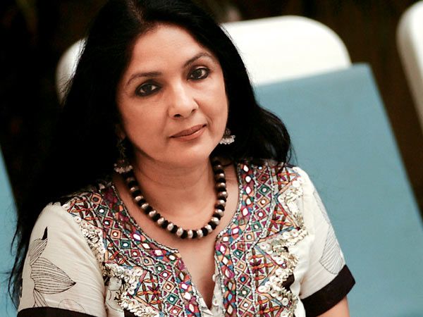 नीना गुप्ता की एंट्री