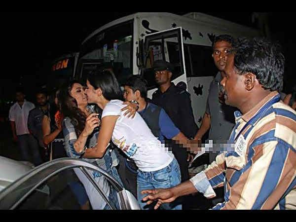 रानी मुखर्जी और करीना कपूर रानी मुखर्जी और करीना कपूर
