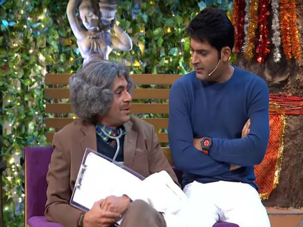 सोशल मीडिया पर वॅार सोशल मीडिया पर वॅार