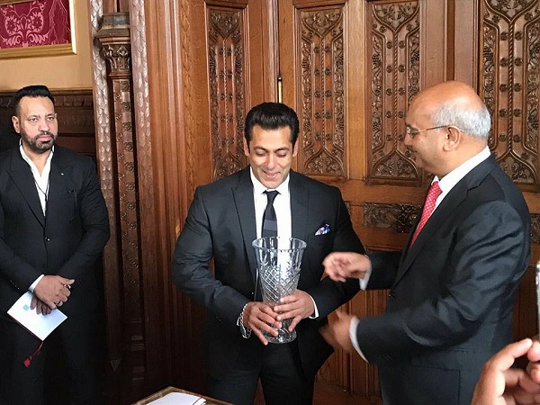 एकैडमी अवार्ड वोटिंग पैनल एकैडमी अवार्ड वोटिंग पैनल