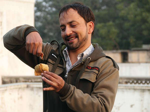दीपक डोबरियाल दीपक डोबरियाल