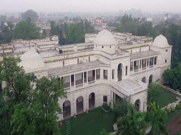 पटौदी पैलेस पटौदी पैलेस