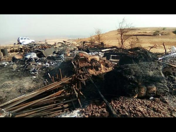 1.5 करोड़ की अदायगी 1.5 करोड़ की अदायगी