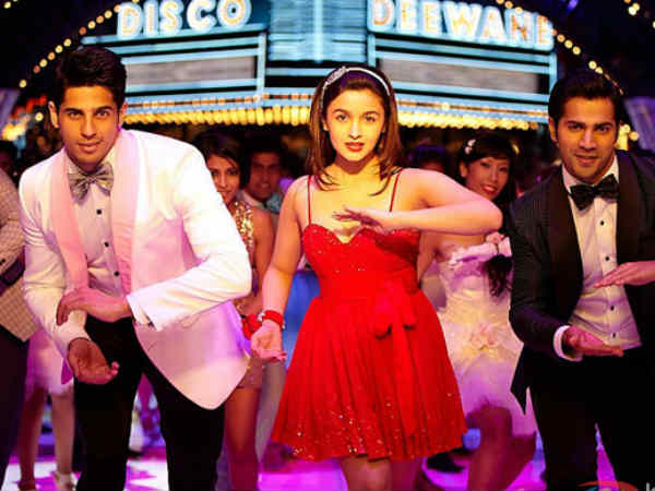 अगर ये दोनों किस करते पकड़े नहीं जाते अगर ये दोनों किस करते पकड़े नहीं जाते