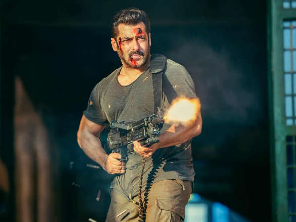 ट्रेलर का इंतजार ट्रेलर का इंतजार