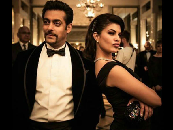 जबरदस्त संस्पेंस है जबरदस्त संस्पेंस है