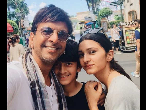 राजनीती में जावेद राजनीती में जावेद