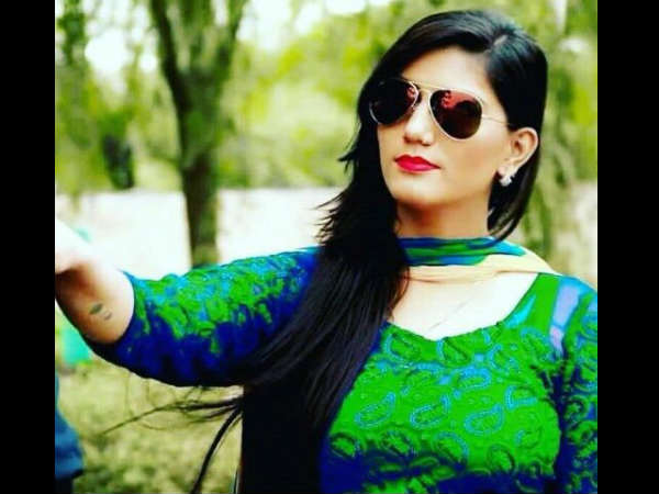 सपना चौधरी सपना चौधरी