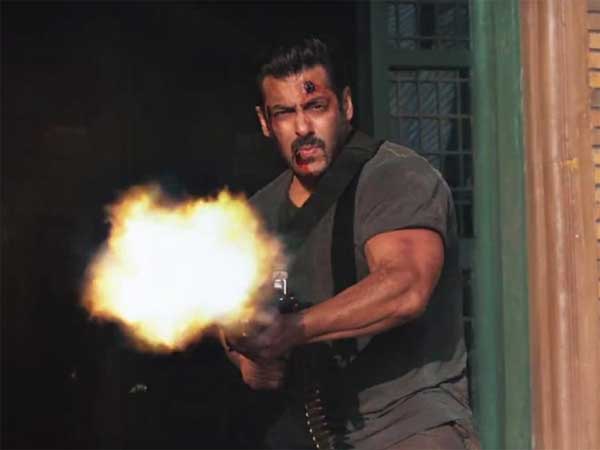 200 करोड़ पार 200 करोड़ पार