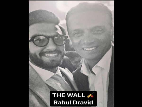 ranveer-singh-s-memorable-selfie-with-deepika-padukone-s-father-prakash-padukone ranveer-singh-s-memorable-selfie-with-deepika-padukone-s-father-prakash-padukone