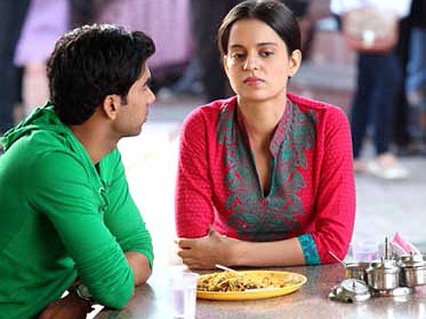 मेंहदी और कॉस्ट्यूम मेंहदी और कॉस्ट्यूम