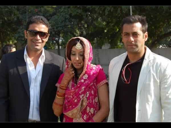 बीना काक ने की काफी मदद बीना काक ने की काफी मदद
