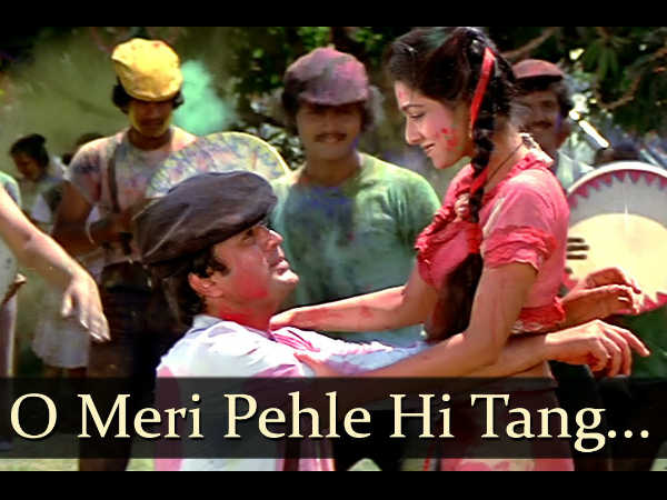 मेरी पहले ही तंग थी चोली