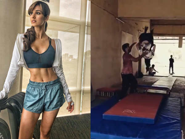 दिशा पटानी दिशा पटानी