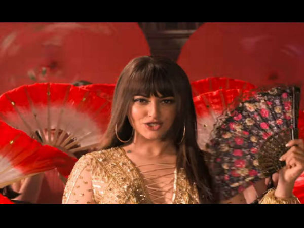 sonakshi sinha, ajay devgan, helen, total dhamaal, सोनाक्षी सिन्हा, अजय देवगन, टोटल धमाल, हेलेन sonakshi sinha, ajay devgan, helen, total dhamaal, सोनाक्षी सिन्हा, अजय देवगन, टोटल धमाल, हेलेन