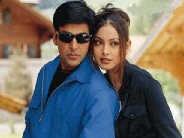 'अजनबी' से शुरुआत 'अजनबी' से शुरुआत